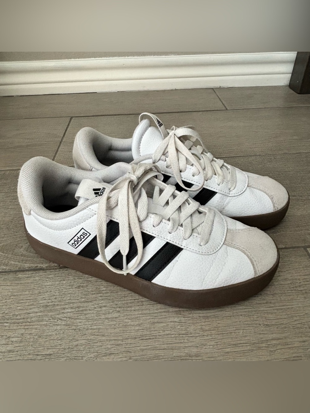 Adidas VL Court Size 7.5